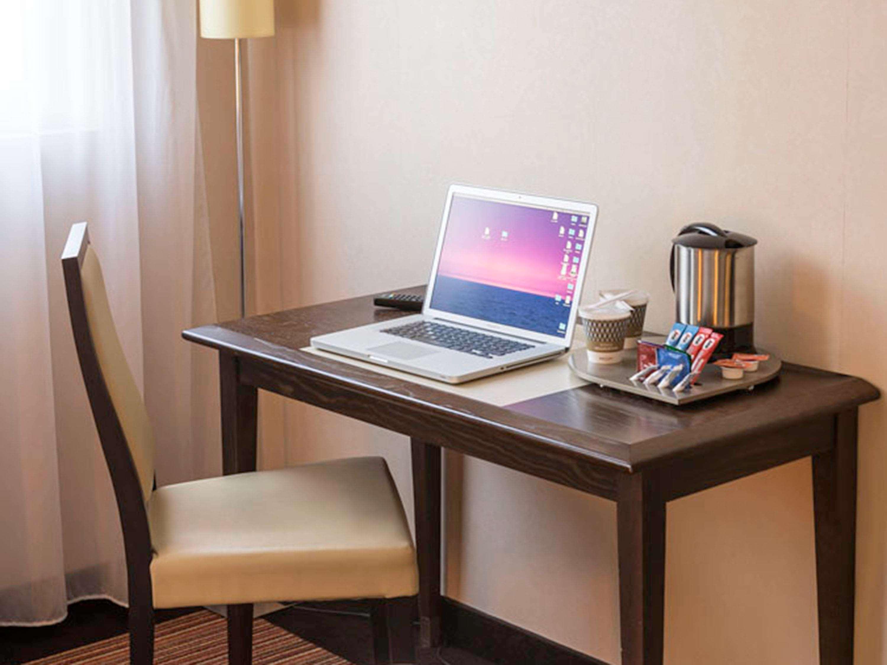 Hotel Mercure Rennes Cesson Екстер'єр фото