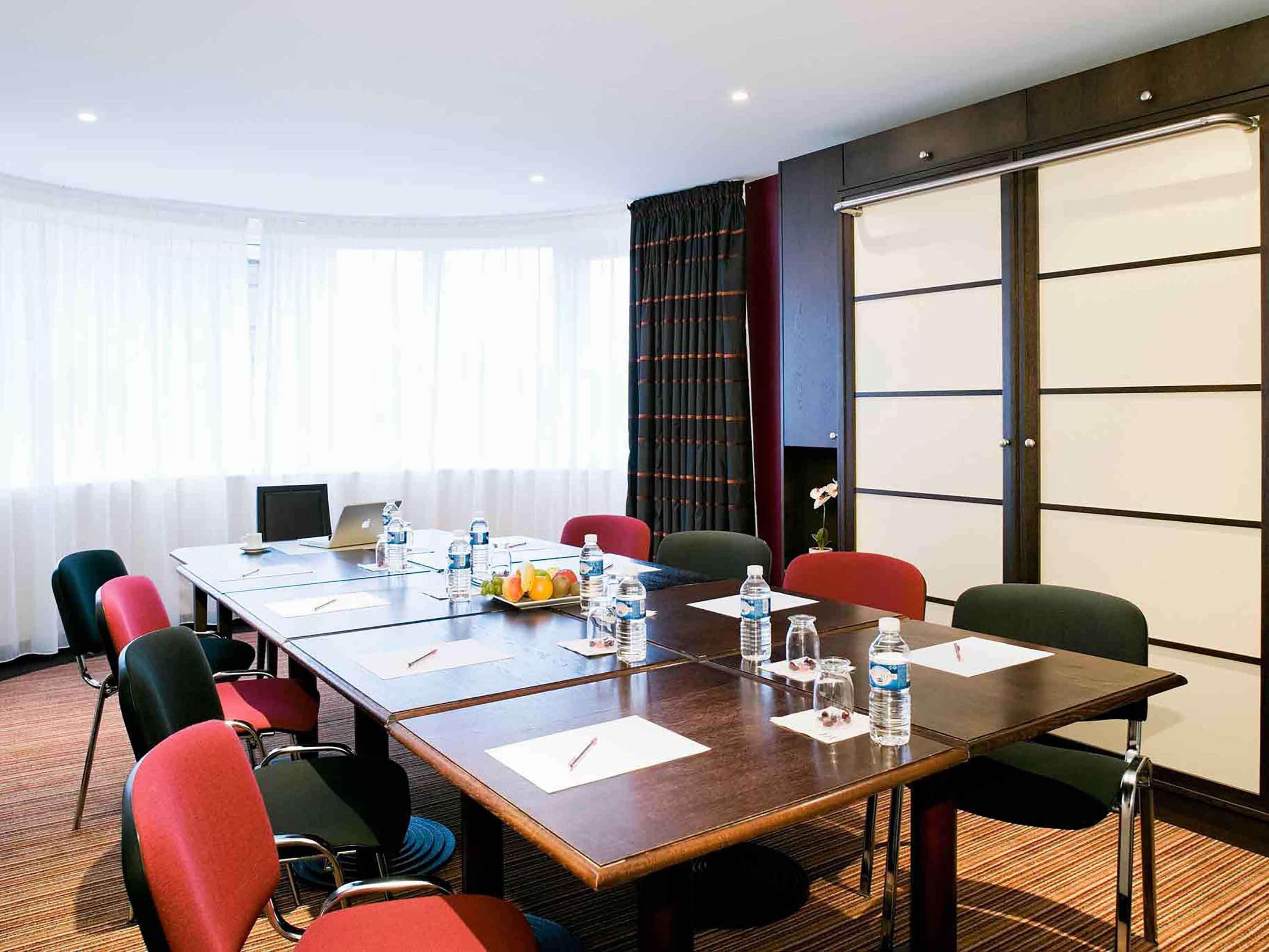 Hotel Mercure Rennes Cesson Екстер'єр фото