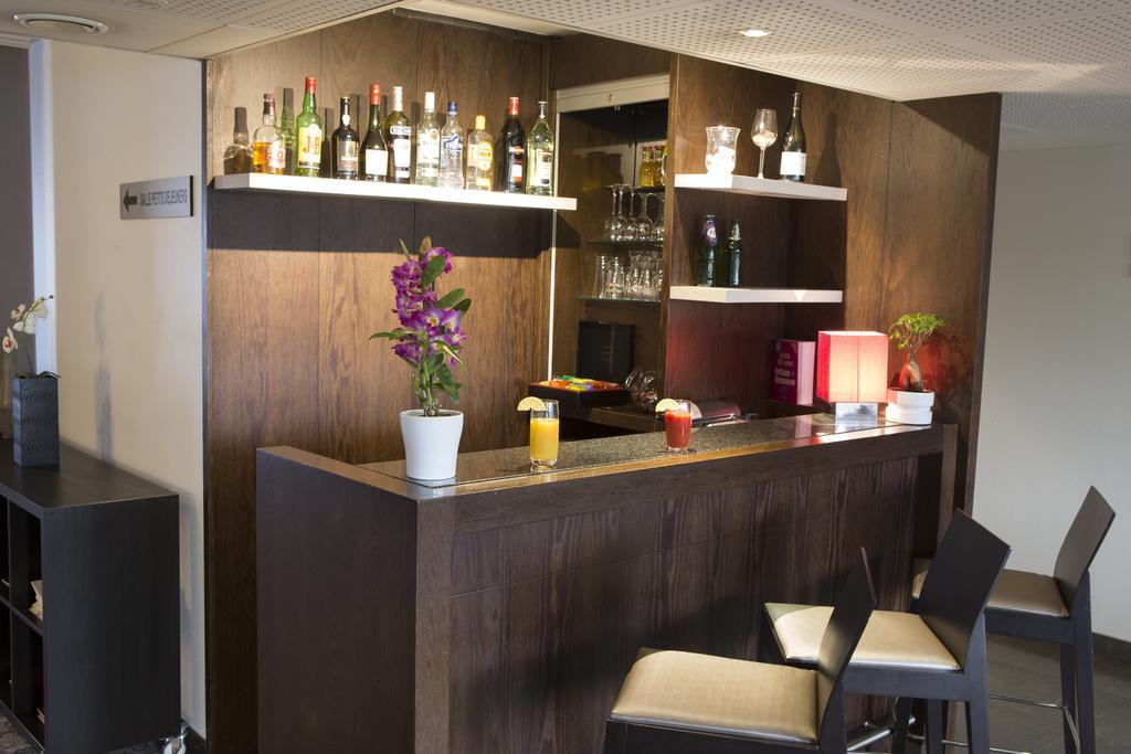 Hotel Mercure Rennes Cesson Екстер'єр фото